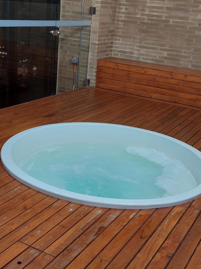Toscano S Aparta Estudio Hospedaje Amoblado Torre 2 Equilibrium Bogotá Eksteriør bilde