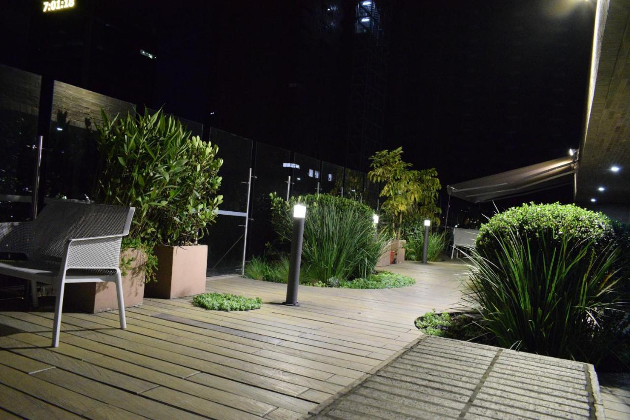 Toscano S Aparta Estudio Hospedaje Amoblado Torre 2 Equilibrium Bogotá Eksteriør bilde