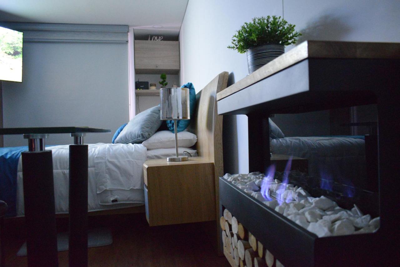 Toscano S Aparta Estudio Hospedaje Amoblado Torre 2 Equilibrium Bogotá Eksteriør bilde
